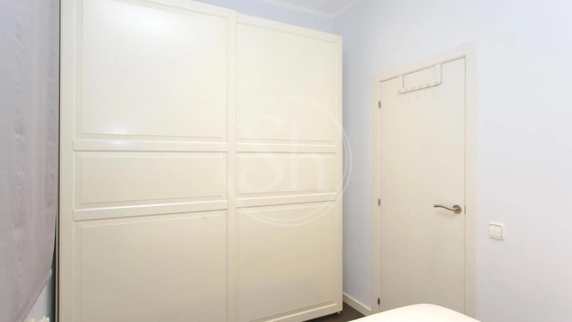 Amplio Apartamento En Barcelona Apartment
